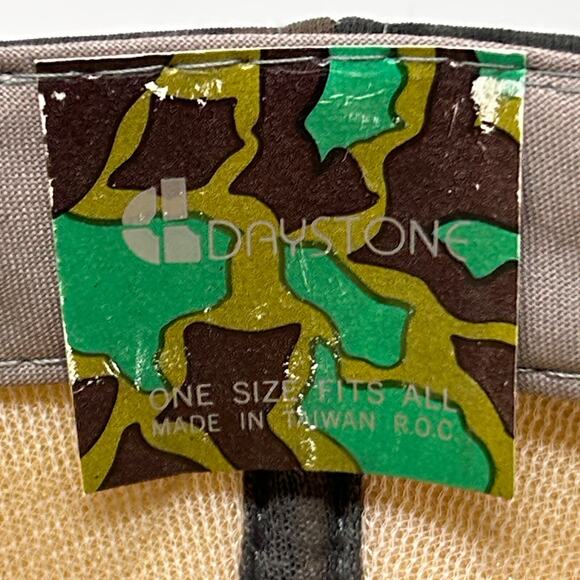 Vintage 90s Funkley Bar & Lounge Hat Cap Gray Camouflage Minnesota Snapback - Picture 8 of 9